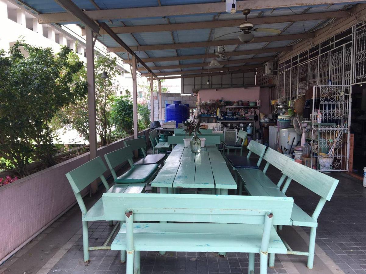 Anchana House Bãi biển Jomtien Ngoại thất bức ảnh