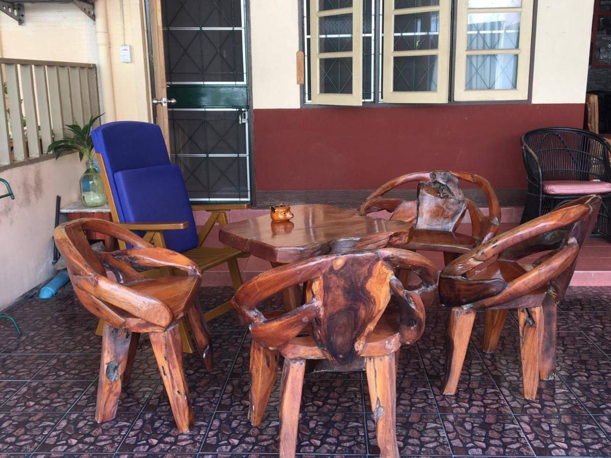 Anchana House Bãi biển Jomtien Ngoại thất bức ảnh