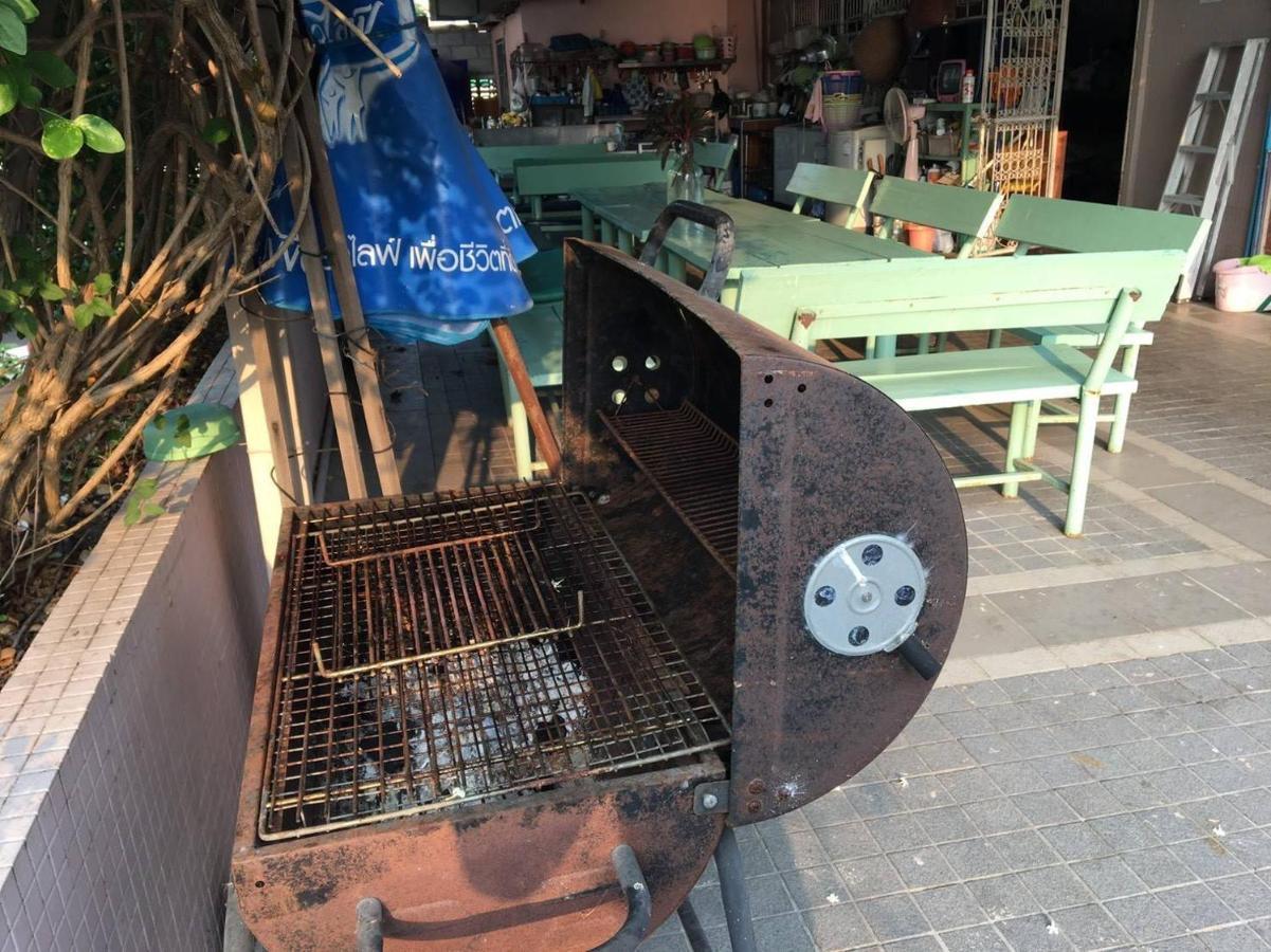 Anchana House Bãi biển Jomtien Ngoại thất bức ảnh