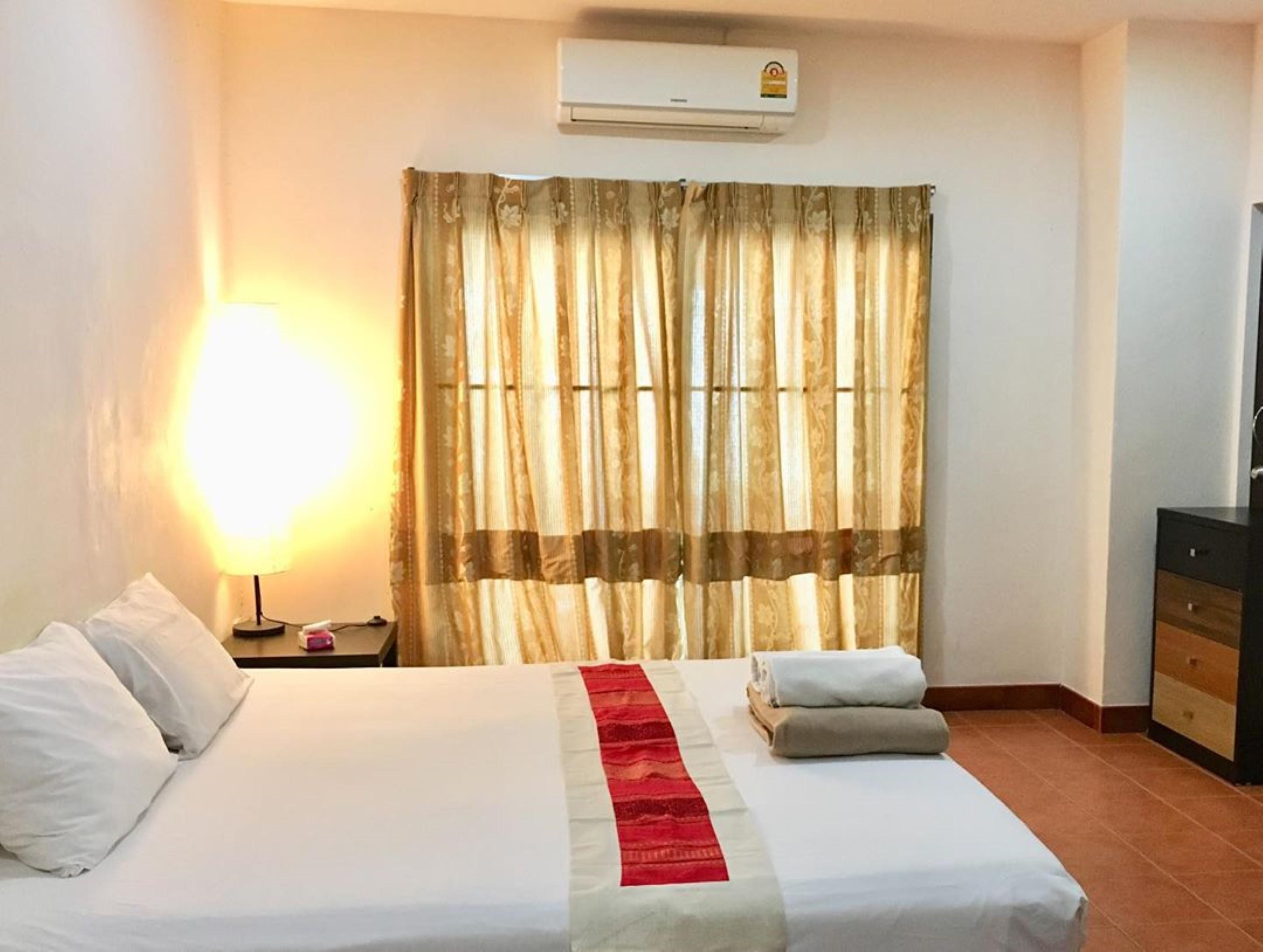Anchana House Bãi biển Jomtien Ngoại thất bức ảnh