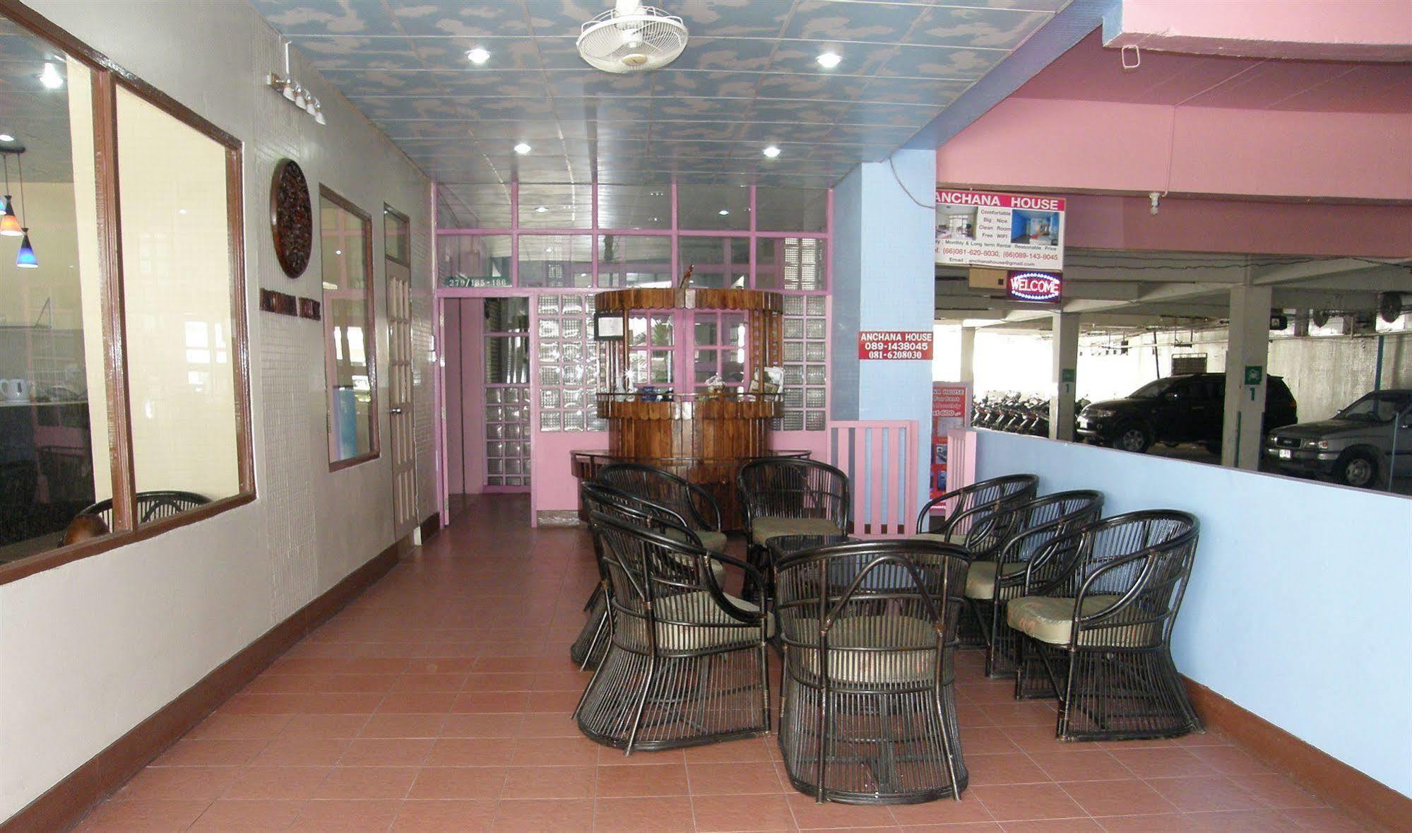 Anchana House Bãi biển Jomtien Ngoại thất bức ảnh