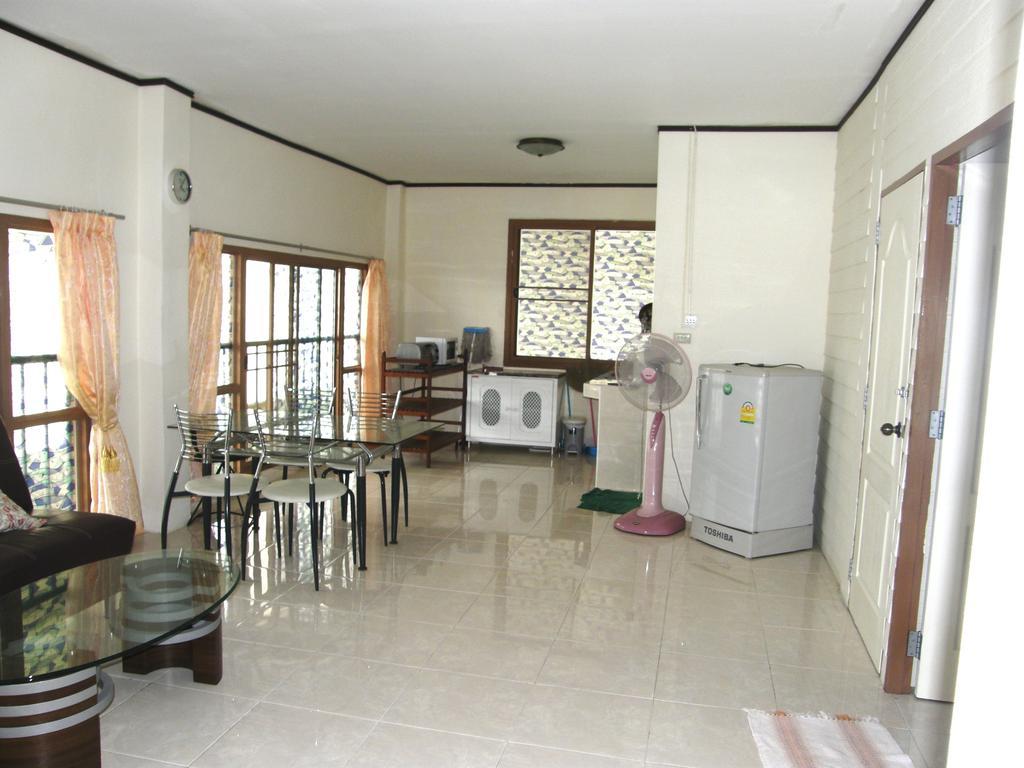 Anchana House Bãi biển Jomtien Phòng bức ảnh